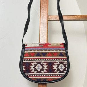 Bolso cruzado con patrón Tribal hecho a mano, tapiz étnico de cuero genuino de alta calidad, bolsos de hombro pequeños para mujer, uso diario - Product Image 3