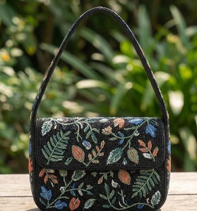 Bolso de Hombro de Alta Calidad, Estilo Bohemio Vintage, Bordado con Cuentas de Semillas Florales, Hecho a Mano, con Solapa, para Mujer, Ideal para Fiestas, Venta al Por Mayor - Product Image 4