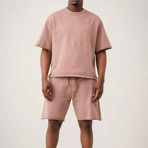 Conjunto de Camiseta y Pantalones Cortos de Playa de Algodón de Alta Calidad, Nuevo, Moderno, con Estampado a la Moda - Product Image 1