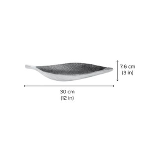Plateau de service en aluminium en forme de feuille – Plat décoratif pour servir des collations, des momos, des amuse-gueules et pour la table à manger - Product Image 3
