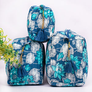 Sac de toilette matelassé en coton imprimé à la main style vintage, grande capacité, pour femmes, personnalisable – Nouveauté très prisée - Product Image 2