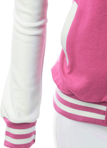 Veste universitaire boutonnée pour femme, vêtement d'extérieur tendance avec intérieur doux et détails contrastés pour un style décontracté et urbain - Product Image 4