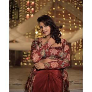 Magnifique ensemble jupe, chemisier et boléro en mousseline pour les soirées – Sublimez votre look élégant - Product Image 4