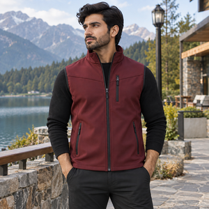 Chaleco de tela suave con capa exterior resistente al agua, construcción ligera y ajuste cómodo para actividades al aire libre. - Product Image 1