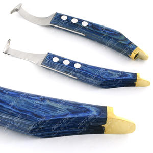 Couteau à sabot en gros Outils de maréchal-ferrant Manche en bois de haute qualité Instruments vétérinaires Cheval Bétail Pied soigné - Product Image 5