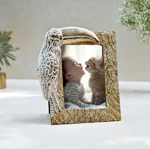 Creative Metal Photo <b>Frame</b> <b>with</b> Toucan Design Embossed Pattern Vertical Tabletop Display Handmade Decorative Picture Holder - Product Image 1