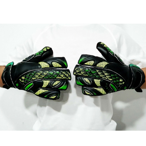 Gants de gardien de but de football, en cuir PU, à doigts entiers, antidérapants, respirants, avec sangle de poignet réglable, à enfiler, imprimés par sublimation, unisexe - Product Image 3