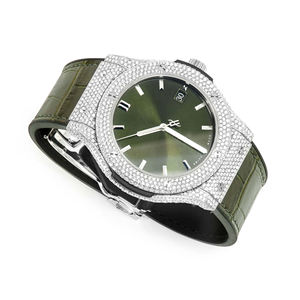 Montre à quartz en acier inoxydable avec bracelet de 20 mm et cadran en verre, style hip-hop premium, entièrement sertie de moissanite et de diamants VVS - Product Image 3