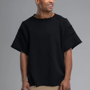 T-shirts Ringer de football imprimés personnalisés pour hommes, coupe ajustée, style streetwear, avec épaules tombantes et design carré, en jersey 100% coton à séchage rapide - Product Image 6