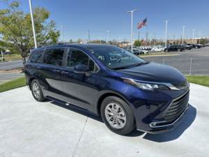 Meilleure offre pour le nouveau |   Toyota Sienna LE d'occasion 2018-2026 |   XLE |   XSE |   Édition Forêt |   Limité |   Platinum - LHD |   RHD - Product Image 3