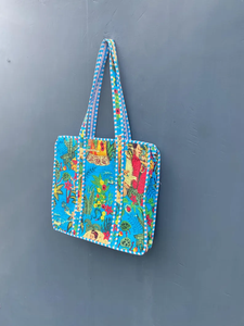 กระเป๋าผ้าฝ้ายลายปักสไตล์โบโฮ ลายป่า รูปทรงถัง สายสะพายไหล่ ความจุ 1-1.9 ลิตร - Product Image 3