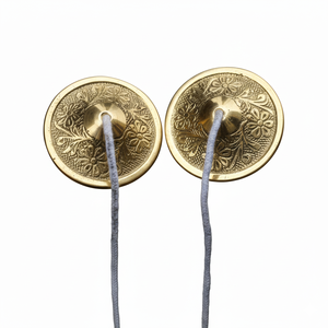 Conjunto clásico de manjeeras de latón, ideal para el culto espiritual, rituales de templo y exhibición de colección de instrumentos musicales. - Product Image 3