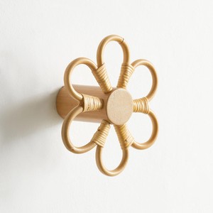 Rattan <b>wall</b>-mounted hooks flower design hook bag <b>clothes</b> organiser wholesale custom made <b>wall</b> hangers - Product Image 1