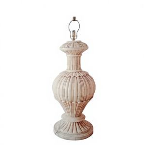 แจกันตั้งโต๊ะงานฝีมือสไตล์โมเดิร์นฟาร์มเฮาส์ ลวดลายกระดูกฝัง  รูปทรงและสีสันปรับแต่งได้ตามต้องการ - Product Image 6