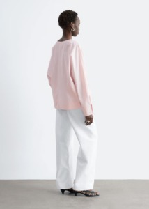 Chemisier ample en coton blanc à col en V pour femme, manches longues, coupe décontractée, vente en gros ODM, haut personnalisé - Product Image 2