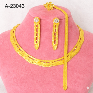 MOLL JEWELLERS ชุดเครื่องประดับแฟชั่น ชุบทอง 24K สร้อยคอและต่างหูประดับดอกไม้และเพชรซิคอน ขนาด 0.3 มม. ทำจากโลหะผสมสังกะสี เหมาะสำหรับผู้หญิง งานหมั้น งานแต่งงาน และงานเลี้ยง - Product Image 5