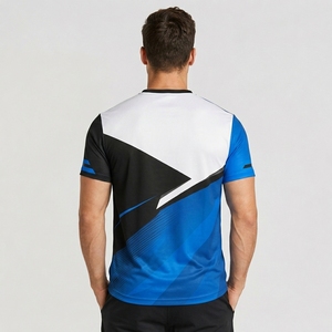 Nouveaux t-shirts de sublimation pour hommes, 100% polyester, séchage rapide, respirant, haut de gamme pour la course et le fitness - Product Image 2