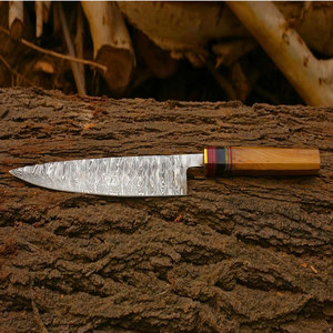 Cuchillo de Chef de Acero de Damasco con Mango Ergonómico y Cómodo para Restaurantes, Servicios de Catering y Uso Doméstico - Product Image 4