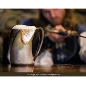 Chope à bière artisanale en corne de buffle naturelle 500 ml – Luxe, écologique, durable, authentique – Idéale pour la bière, le café et la décoration de bar à domicile - Product Image 2