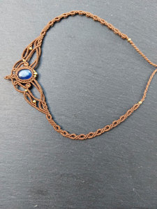 Collar con Colgante de Piedra Azul Hecho a Mano con Macramé, Ajustable, Estilo Boho, Étnico, Curativo, Joyería de Diseño, Venta al Por Mayor por Hari Om Creat - Product Image 3