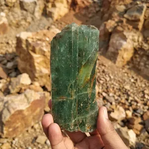 คริสตัลอควอมารีนคุณภาพสูง BAITHU GEMS MINERALS แท้จากคารูร์ สีเขียวเข้มธรรมชาติ รูปทรงหกเหลี่ยม ขัดเงา ปรับแต่งได้ตามต้องการ สำหรับการใช้งานทางจิตวิญญาณ - Product Image 2
