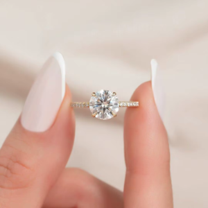 Anillo Unisex de Oro Blanco de 14k con Diamantes Cultivados en Laboratorio IGI, Engaste de Garras Hecho a Mano, Estilo Vintage, para Boda/Compromiso, Regalo de Aniversario - Product Image 1