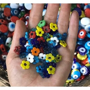 Cuentas de Flores de Cinco Pétalos Esmaltadas de Colores, Abalorios con Orificio Grande para DIY, Collares, Pulseras, Pendientes, Suministros para Hacer Joyería Artesanal - Product Image 1