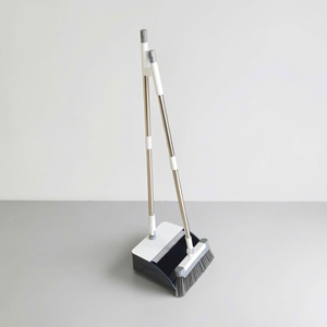 Juego de Escoba y Recogedor de Aluminio Ligero y Duradero con Cerdas Suaves, 2 en 1, Portátil para Limpieza de Pisos Interiores - Product Image 4