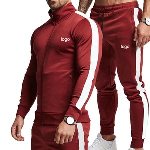 Veste de survêtement et pantalon de maternité à rayures bordeaux personnalisés Survêtement à rayures latérales - Product Image 1