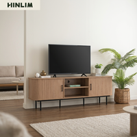Mueble de TV moderno de madera con almacenamiento para sala de estar, para televisores de 65 pulgadas o más, diseño minimalista de montaje en suelo.