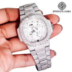 Montre Hip Hop en Moissanite et Diamants avec Finition en Acier Inoxydable de Luxe pour Influenceurs et Performers de la Mode Streetwear – En Vente - Product Image 2
