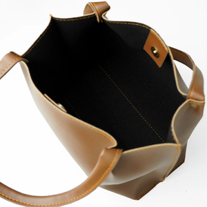 Sacs fourre-tout en cuir multi-usages, sacs de voyage personnalisés, sacs de rangement pour téléphone, vente en gros OEM, sacs fourre-tout en cuir pour femmes pour le quotidien et le bureau - Product Image 5