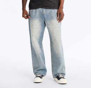 Jeans de Pierna Recta con Pedrería de Alta Calidad, 100% Algodón, Lavado Medio, para Hombre - Product Image 1