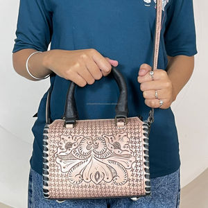 Sac de voyage Speedy en cuir véritable fait main, motif floral western, tressé, avec bandoulière réglable – Grande Vente - Product Image 3