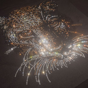 T-shirt de luxe en strass, T-shirt en strass de qualité supérieure, T-shirt en strass respirant, T-shirt en strass pour homme en promotion - Product Image 5