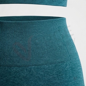 Conjunto de 2 Piezas para Mujer, Top Corto de Manga Larga con Canalé Color Verde Azulado y Leggings de Cintura Alta para Yoga - Product Image 5