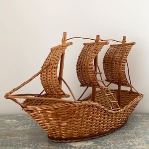 Barco de Mimbre Hecho a Mano con Tres Mástiles, Decoración Bohemia para el Hogar, Adorno Colgante para Sala de Estar, Estilo Costero - Product Image 2