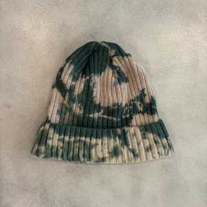 Bonnets d'hiver chauds en acrylique, tricotés, avec revers, design tie-dye personnalisé, logo, pour hommes et femmes, bonnet unisexe en jacquard - Product Image 3