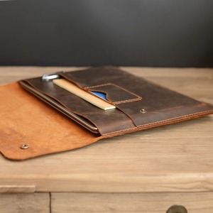 Factory Wholesale Custom Logo Modern Vintage Business Sling Genuine Leather <b>Laptop</b> <b>Sleeve</b> for Men with Protective Design LS-0297 - Product Image 5