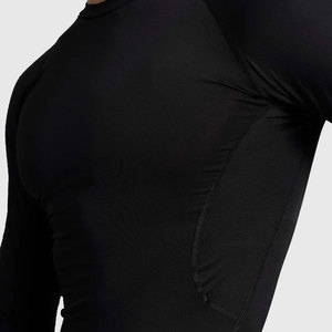 Camiseta Deportiva de Manga Larga para Hombre, Negra con Franja Verde, Spandex y Poliéster, Secado Rápido, Talla Adulto - Product Image 5