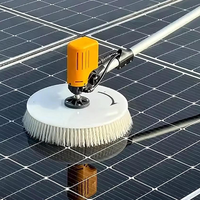 Brosse de nettoyage de panneaux solaires à tête unique avec perche télescopique 3,5m 5,5m 7,5m pour le lavage de modules photovoltaïques