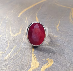 Anillo de Rubí Natural con Corte Ovalado (8.5 Gramos) en Plata de Ley 925 con Piedra Preciosa Natural, Joyería para Uso Diario - Product Image 2