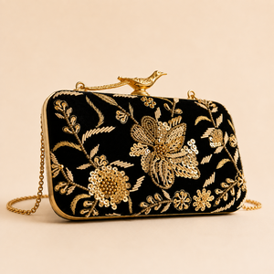 Pochette de Soirée en Velours Brodé Floral Noir et Or pour Femme avec Fermoir en Forme d'Oiseau, Chaîne et Doublure en Soie – Idéale pour Mariages et Fêtes - Product Image 3