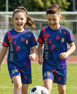 Ensemble maillot et short de football pour enfants, uniforme de football personnalisé par sublimation pour jeunes, vêtements d'équipe de football unisexe pour enfants, tenue d'équipe pour garçons - Product Image 3