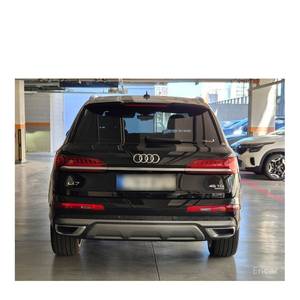 Audi Q7 45 TDI quattro Premium 2023, 30 361 km, Diesel, Automatique, avec caméra de recul, sièges en cuir, conduite à gauche - Product Image 4
