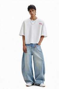 เสื้อยืดโอเวอร์ไซส์สีขาวแขนสั้นสำหรับผู้ชาย ONETEN APPAREL ผ้าคอตตอนเจอร์ซีย์ ทรงโอ-เนค ระบายอากาศได้ดี สไตล์สตรีทลำลอง น้ำหนัก 320 กรัม - Product Image 2