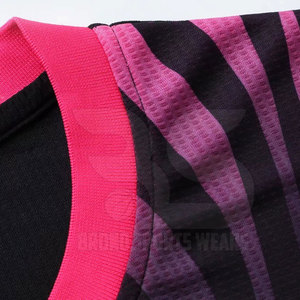 Uniforme de Fútbol de Secado Rápido, Ligero y Transpirable, Material de Malla, Diseño Duradero para Jugadores - Product Image 3