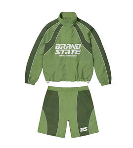 Conjunto corto cortavientos personalizado al por mayor, conjunto de verano de moda para hombre, sudadera con capucha de manga larga y pantalones cortos a juego, conjuntos cortos de gimnasio - Product Image 4