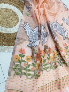 Hermoso y Lujoso Pallu con Borde Tejido Zari y Trabajo Jacquard, Sari de Seda Tradicional - Elegante Diseño Jacqu Sólido - Product Image 5