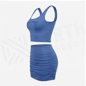 Conjunto de Yoga de 2 Piezas North Approach, Top Corto Azul, Falda Fruncida, Tirantes Finos, Cuello Redondo, Cintura Alta, Ropa Deportiva de Color Sólido - Product Image 4